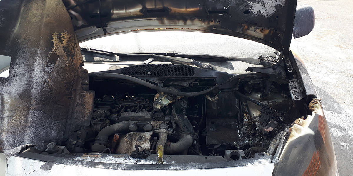 На улице Криулина в Могилеве горел автомобиль