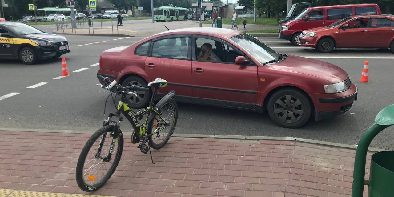 В Могилеве 13-летний велосипедист попал под колеса автомобиля
