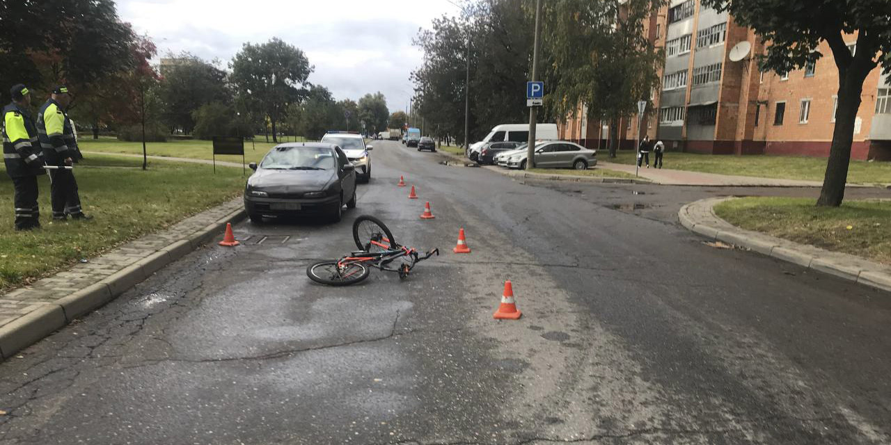 В Могилеве велосипедист попал под колеса автомобиля