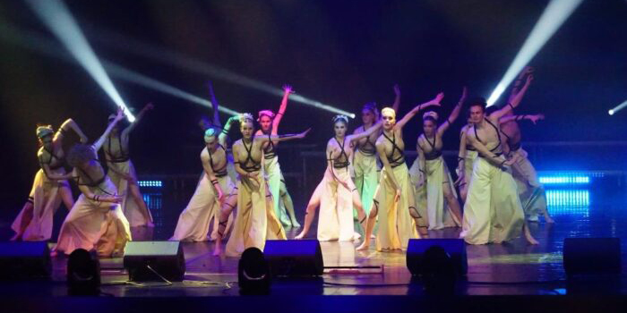 Праздник танца на могилевской сцене: во Дворце культуры области представили шоу-программу «Танцы+»