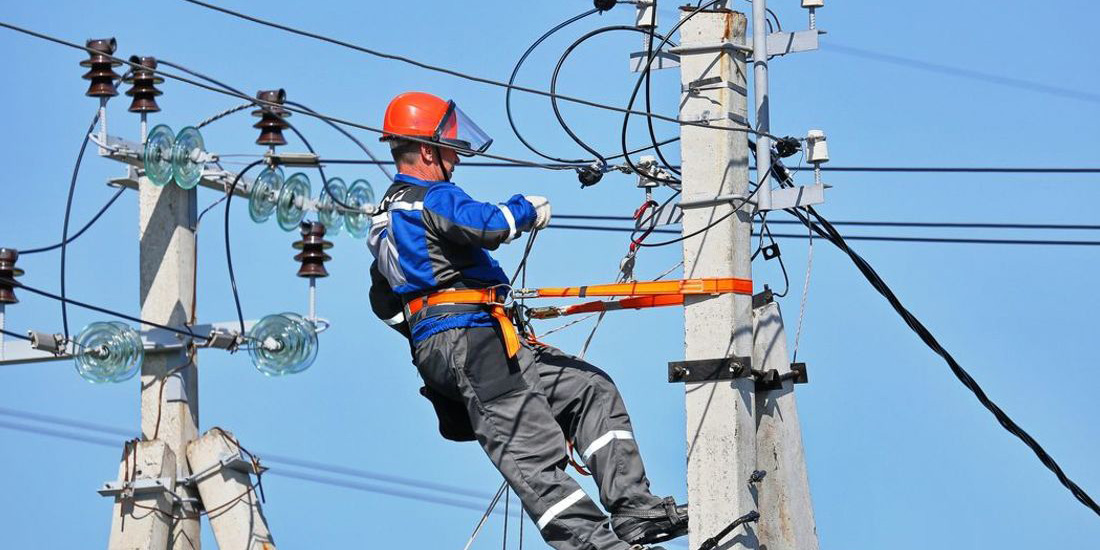 Электроснабжение восстановили в 1350 пострадавших от непогоды населенных пунктах Беларуси
