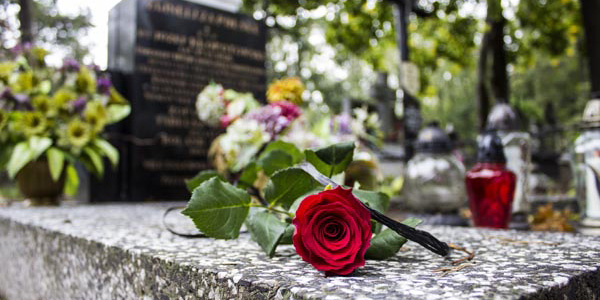 Посетить кладбище в зоне радиоактивного загрязнения без пропуска можно будет с 30 апреля по 3 мая