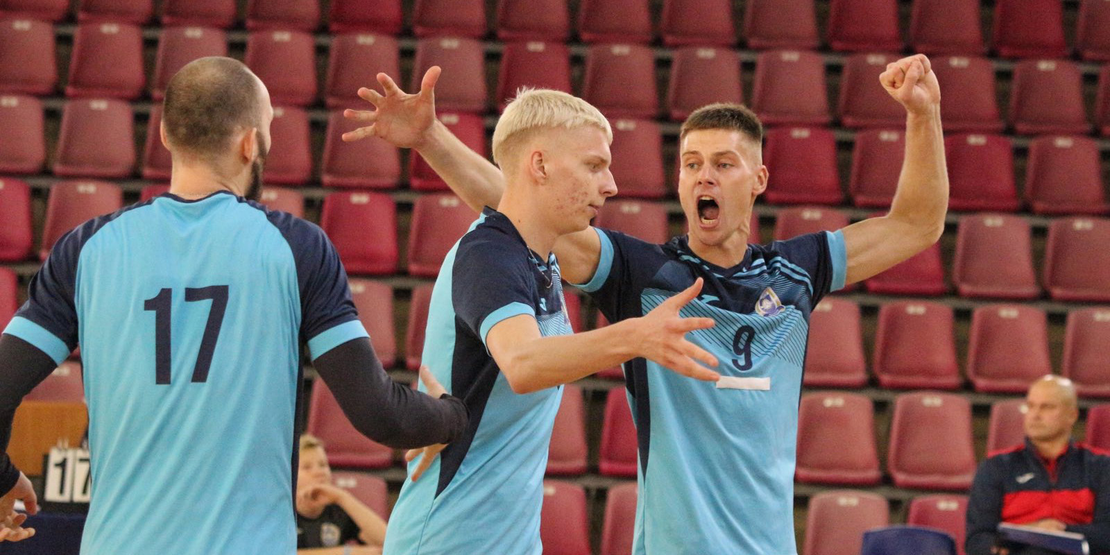 Могилевские волейболисты одержали волевую победу в Минске