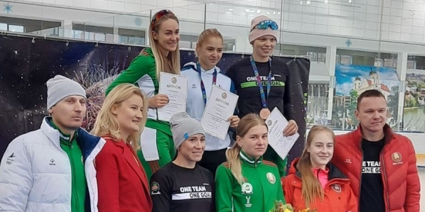 Могилевские спортсмены завоевали награды на чемпионате страны по конькобежному спорту