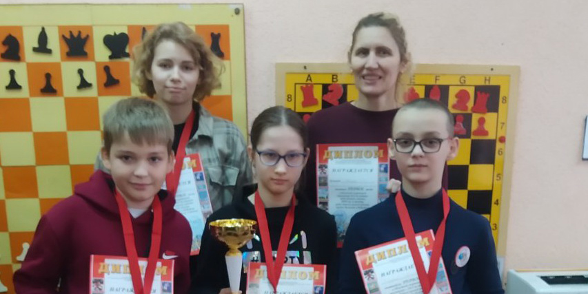 Могилевчане стали победителями областной спартакиады школьников по шашкам