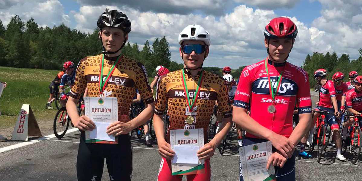 Могилевские велосипедисты успешно выступили на соревнованиях в Городке