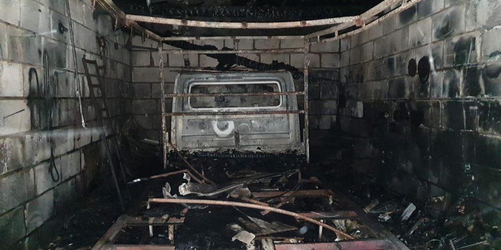 В Могилевском районе горел гараж