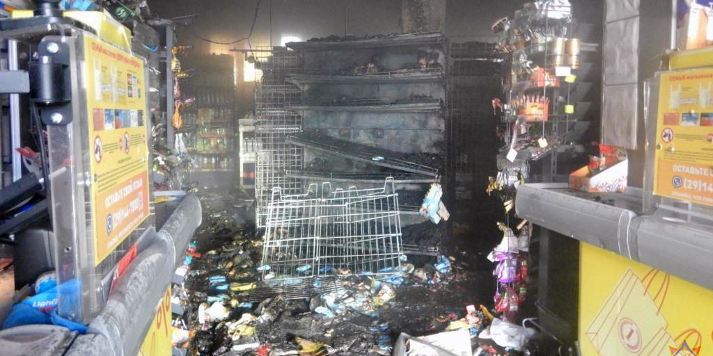 В Могилеве произошел пожар в магазине