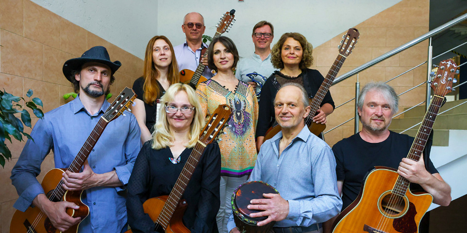 Творческий ансамбль белорусских бардов представит в Могилеве программу «Песни нашего круга»