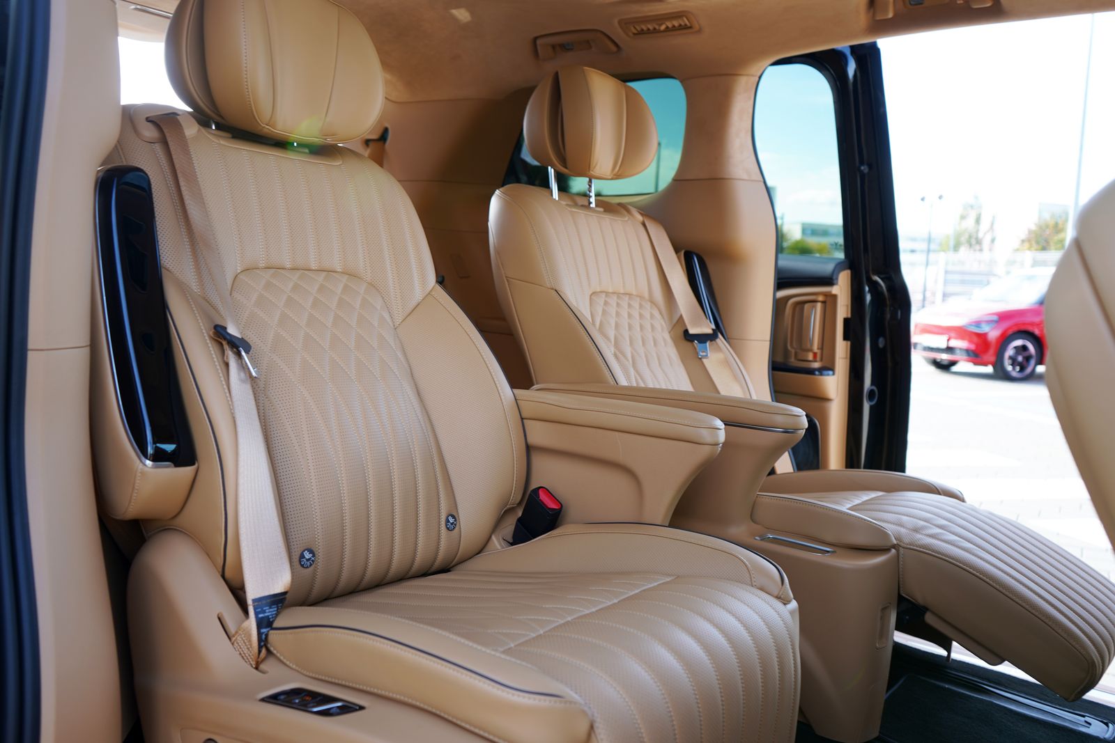 Два дня на МЕЧТУ! У могилевчан появилась возможность протестировать премиальный минивэн Voyah Dream