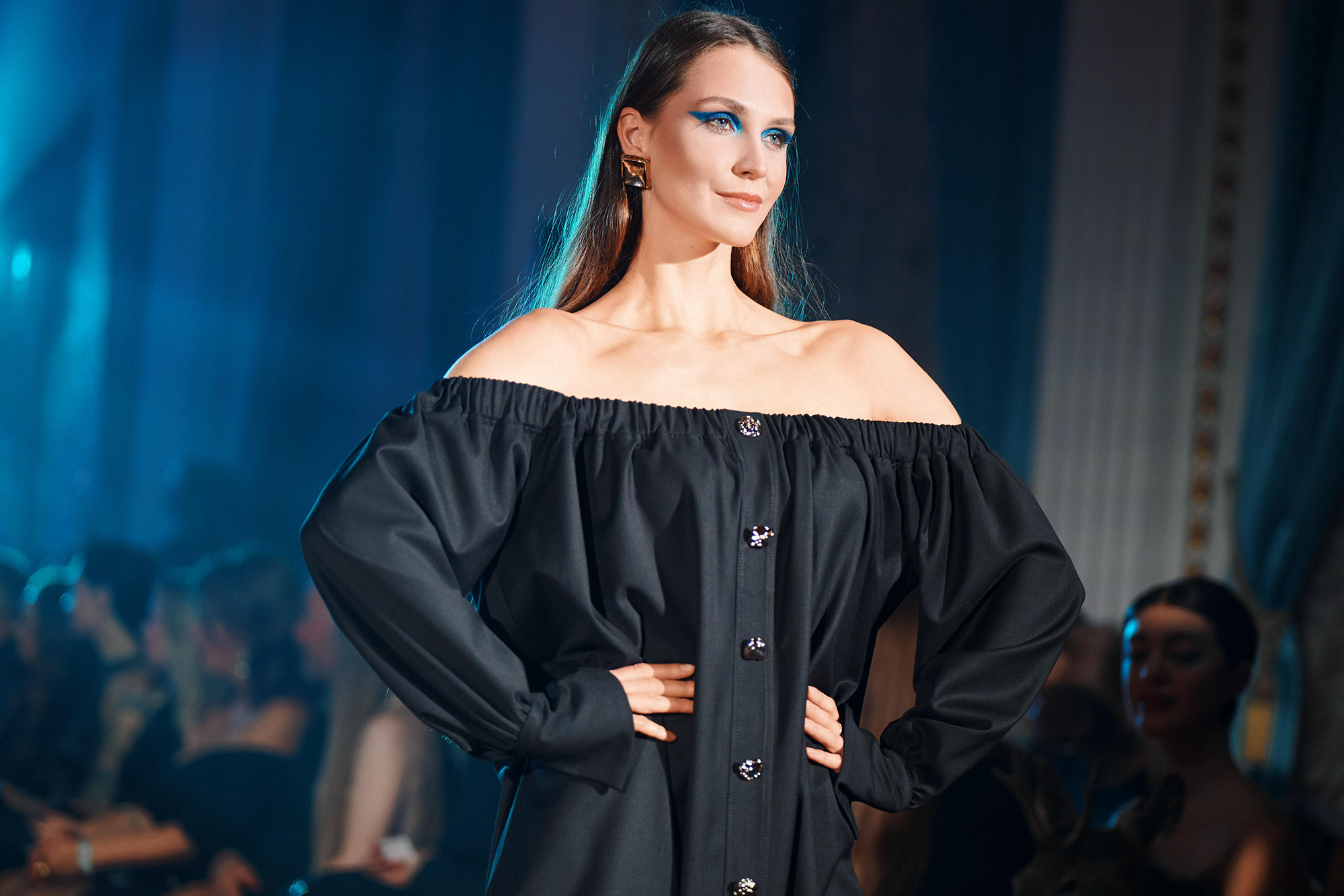 ВТБ (Беларусь) и KRASA создали коллекцию одежды «АСАБЛІВАЯ»