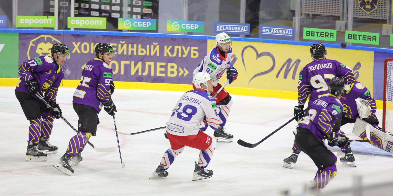 ХК «Могилев» потерпел третье поражение в Кубке Салея