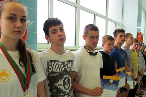 Могилёвская команда победила в областном чемпионате по плаванию
