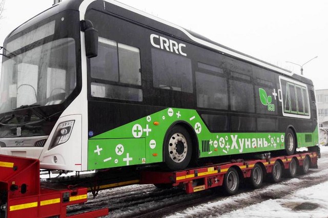 В Могилёв прибыли электробусы, подаренные к юбилею города провинцией Хунань 